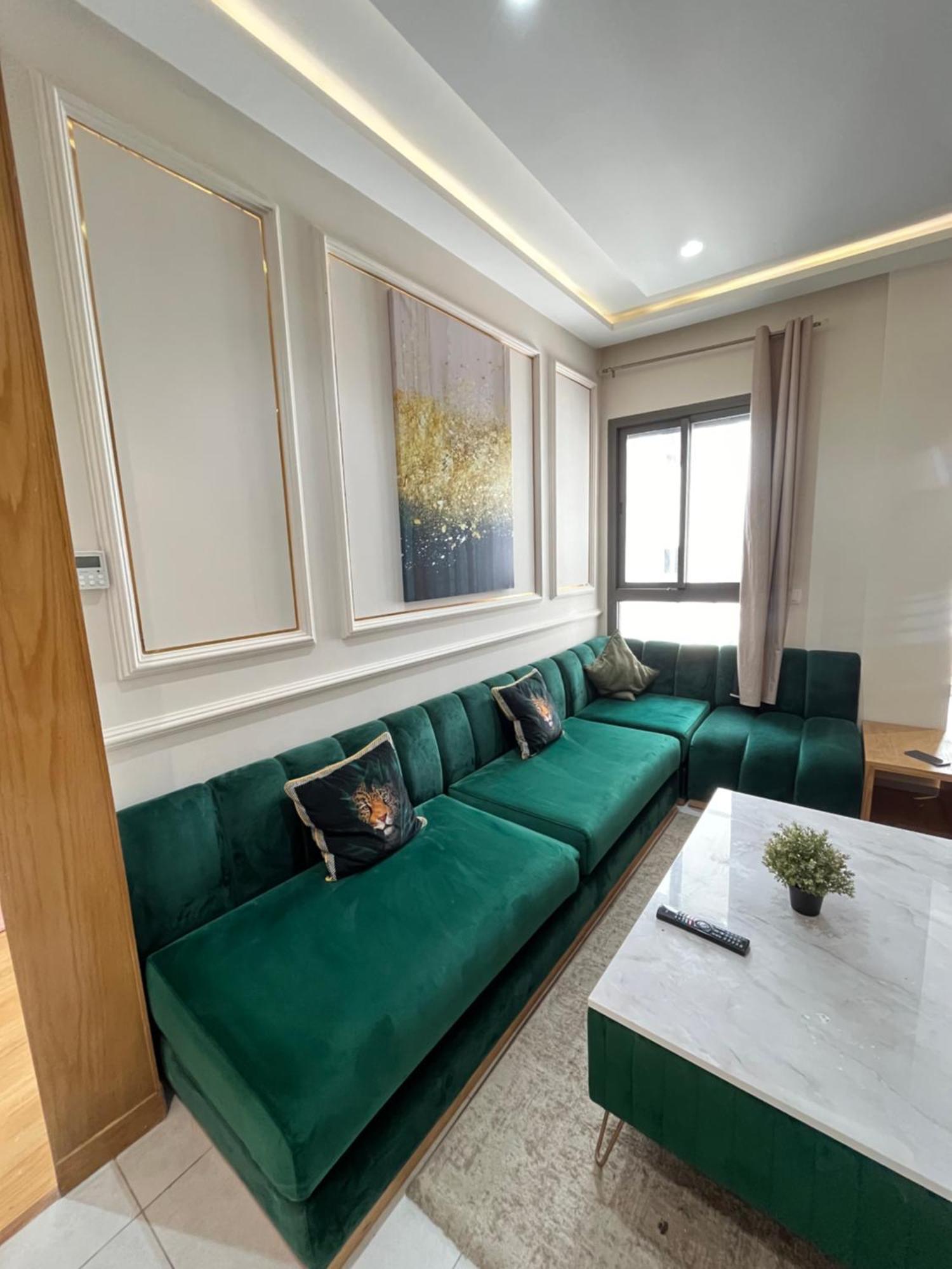 Luxury Appartement In Heart Of Casablanca Maarif Exterior foto
